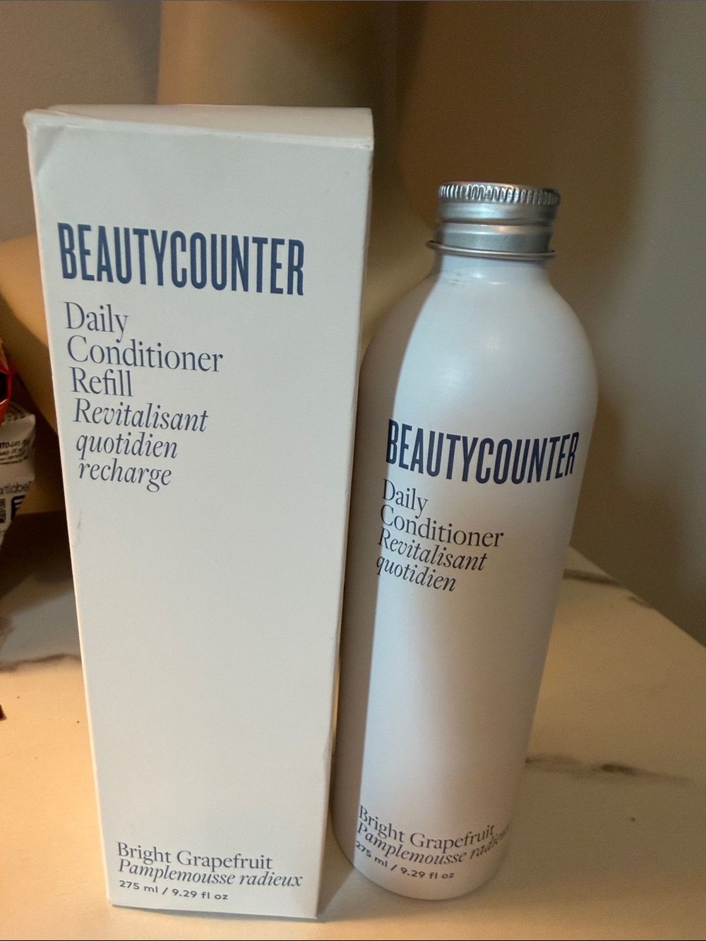 NIB beautycounter Bright Grapefruit Daily Conditioner Refill —‎ White & Silver